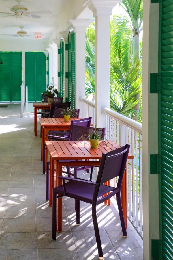Almond Tree Inn - Adults Only Ки-Уэст Экстерьер фото