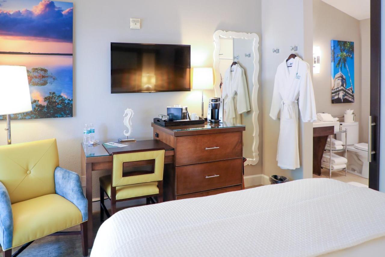 Almond Tree Inn - Adults Only Ки-Уэст Номер фото