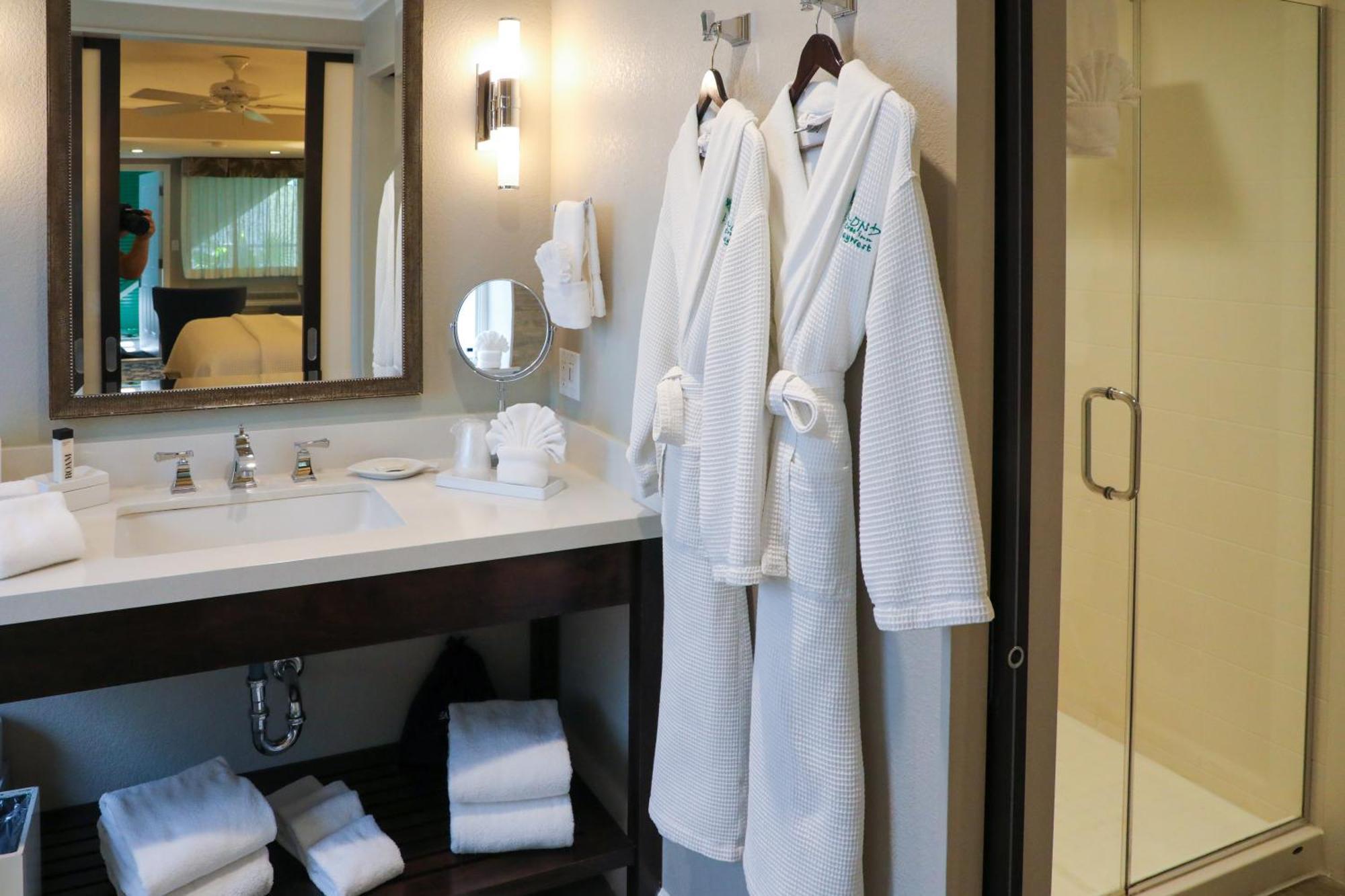 Almond Tree Inn - Adults Only Ки-Уэст Номер фото