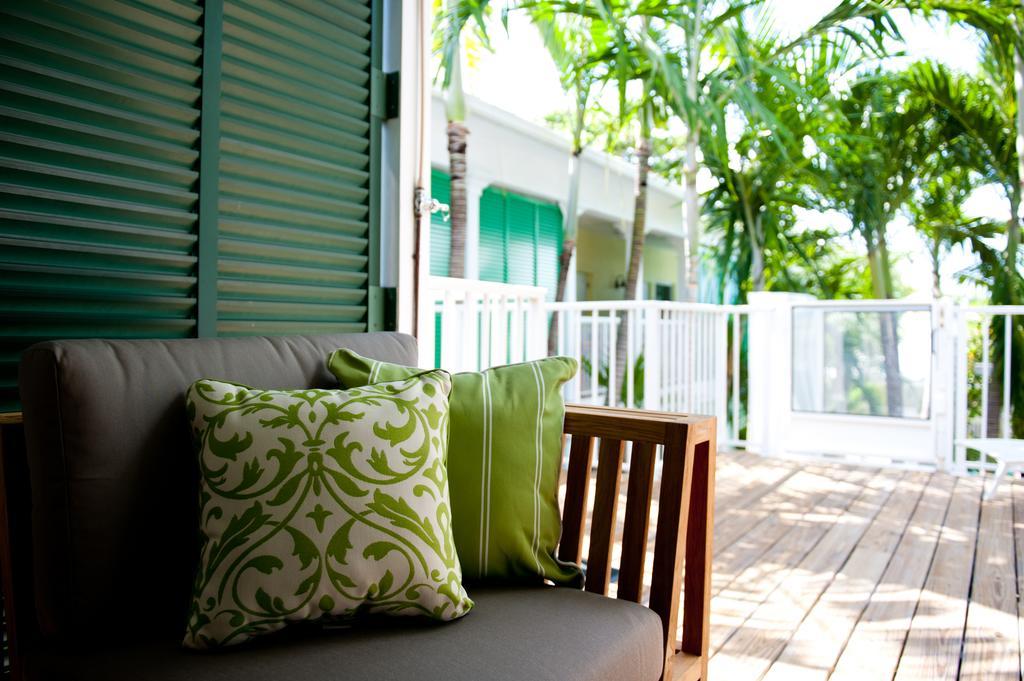 Almond Tree Inn - Adults Only Ки-Уэст Экстерьер фото